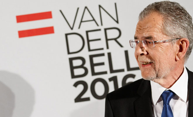 El ecologista Van der Bellen gana la presidencia de Austria desbancando a la ultraderecha.